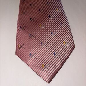 Tango Mens Tie Golfing Theme Pink 100% Silk Golf Clubs 58” By 4” Repp Tie